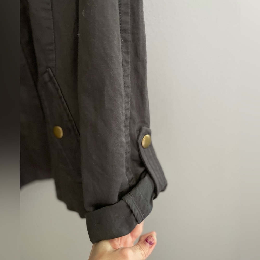 jacket - Picture 3 of 5
